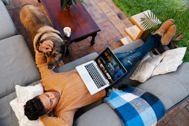 Fun Weekend Activities You Can Enjoy from the Comfort of Your Home