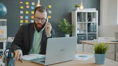 Proactive Communication as a Competitive Advantage
