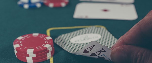 Mastering Online Casino Games: Tips for Developing a Winning Strategy
