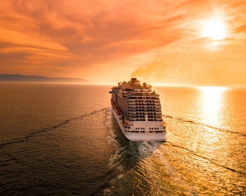 Cruise Industry’s Post-Pandemic Rebound and Sustainability Challenges