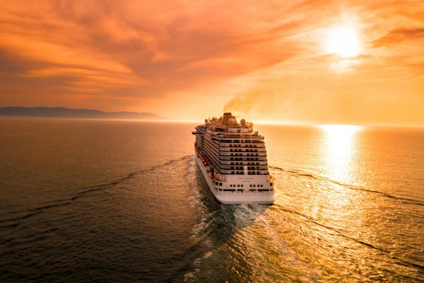 Cruise Industry’s Post-Pandemic Rebound and Sustainability Challenges