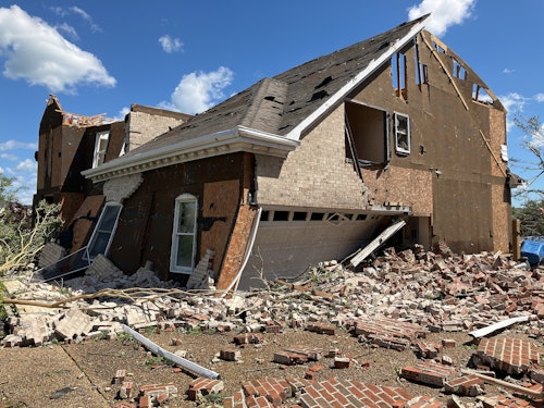 Virginia Beach, Virginia Hit With EF3 Tornado