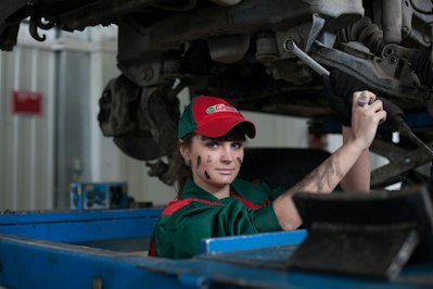 $1.8M N.C. Settlement Highlights Premises Liability For Auto Repairers - Insurance Claims News Article