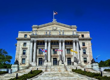 Major Unemployment Fraud Ring Busted in New Jersey - Insurance Claims News Article