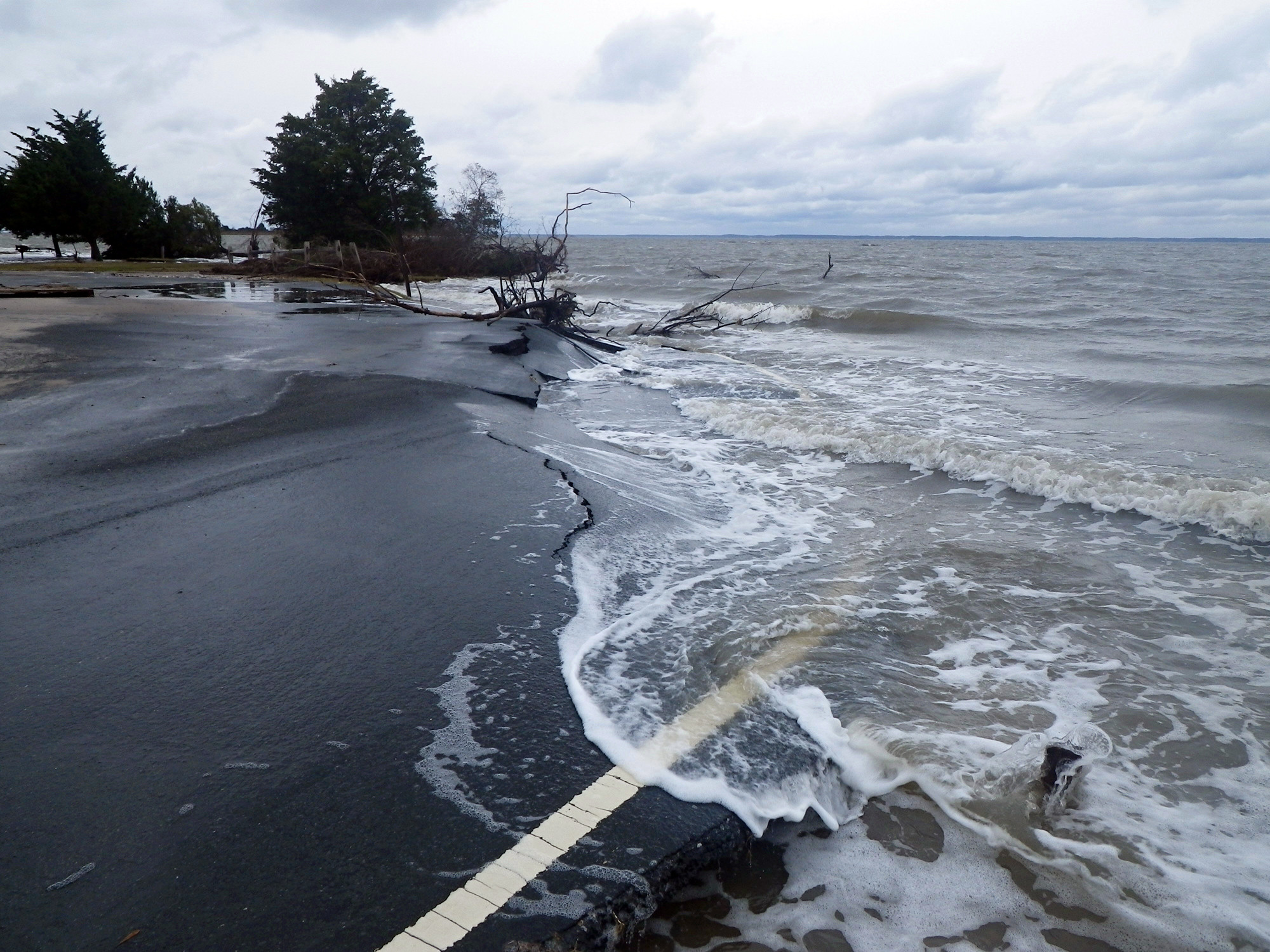Pacific Hurricane Moisture Fuels Major Flood Threat Across Southwest, Plains