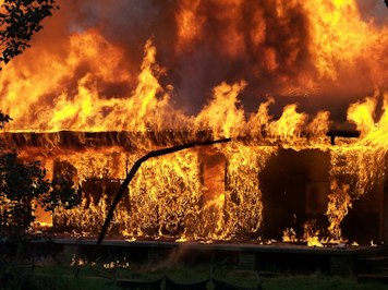 Reno Wildfire Destroys Multiple Homes - Insurance Claims News Article