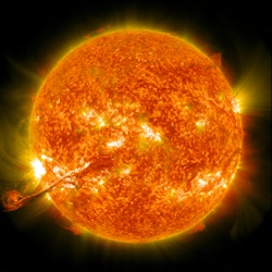 Lloyd’s Warns of Extreme Space Weather Risks With $2.4 Trillion Economic Impact Projection (Lloyd's)