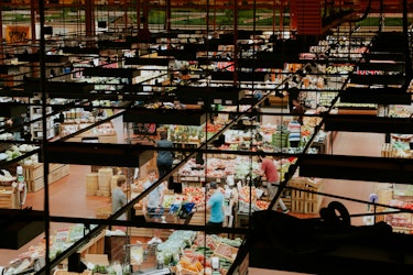 Wegmans Reduces Litigation and Enhances Worker Recovery with AI-Enhanced Claims Management (Business Insurance)