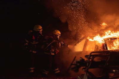 Chevy Offers Bolt Owners $6,000 To Waive Right To Sue Over Battery Fires - Insurance Claims News Article