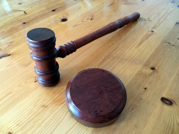 Former Maryland Police Officer Sentenced in Auto Insurance Fraud Scheme Using False Theft Reports - Insurance Claims News Article