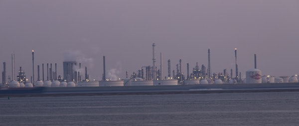 The Hartford Commits $2.5B To Carbon-Free Energy, Exiting Tar Sands Investments This Year