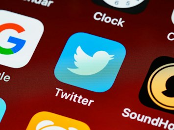 Federal Judge Rules Elon Musk to Face Investor Lawsuit Over Twitter Buyout Statements - Insurance Claims News Article