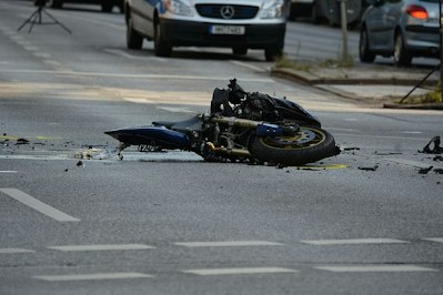 U.S. Traffic Deaths Reach 20-Year-High In Q1 2022 - Insurance Claims News Article