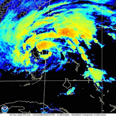 Wilbur-by-the-Sea Homes Collapse Into Ocean After Nicole Strikes Florida