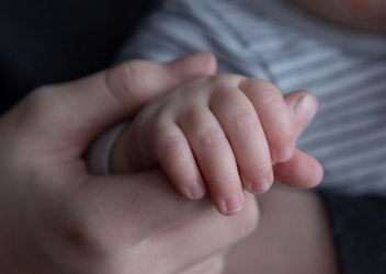 Georgia Woman Sues Fertility Clinic Over Embryo Mix-Up That Led to Custody Battle - Insurance Claims News Article