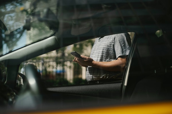 Common Apps May Share More Driver Data with Insurers Than Expected