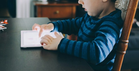 Tech Giants Battle Over Who Verifies Kids’ Ages Under New State Laws - Insurance Claims News Article
