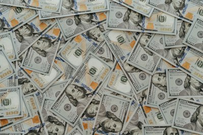 Swiss Re Charts $17B In Litigation Funding In 2021 - Insurance Claims News Article