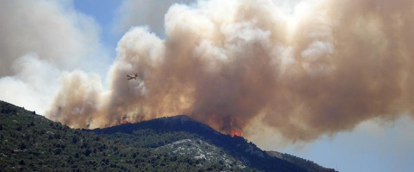 New Mexicans Prepare To Evacuate As Wind-Driven Wildfire Grows (NPR)