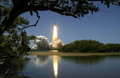 SpaceX Is Ushering In The Era Of Space Commercialization As Insurers Prepare For Takeoff - Insurance Claims News Article