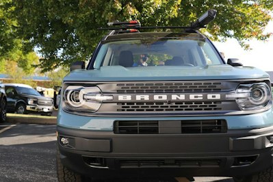 Ford Recalls Broncos & Rangers Due To Windshield Adhesion Issue - Insurance Claims News Article