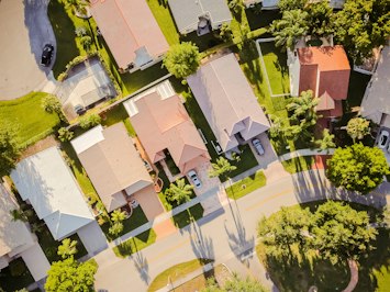Florida Moves to Tighten Engineering Standards for Roof and Property Damage Claims - Insurance Claims News Article