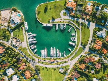 Miami’s Super Yacht Boom Leaves Derelict Boats, Rising Marine Risks, and Insurance Challenges - Insurance Claims News Article