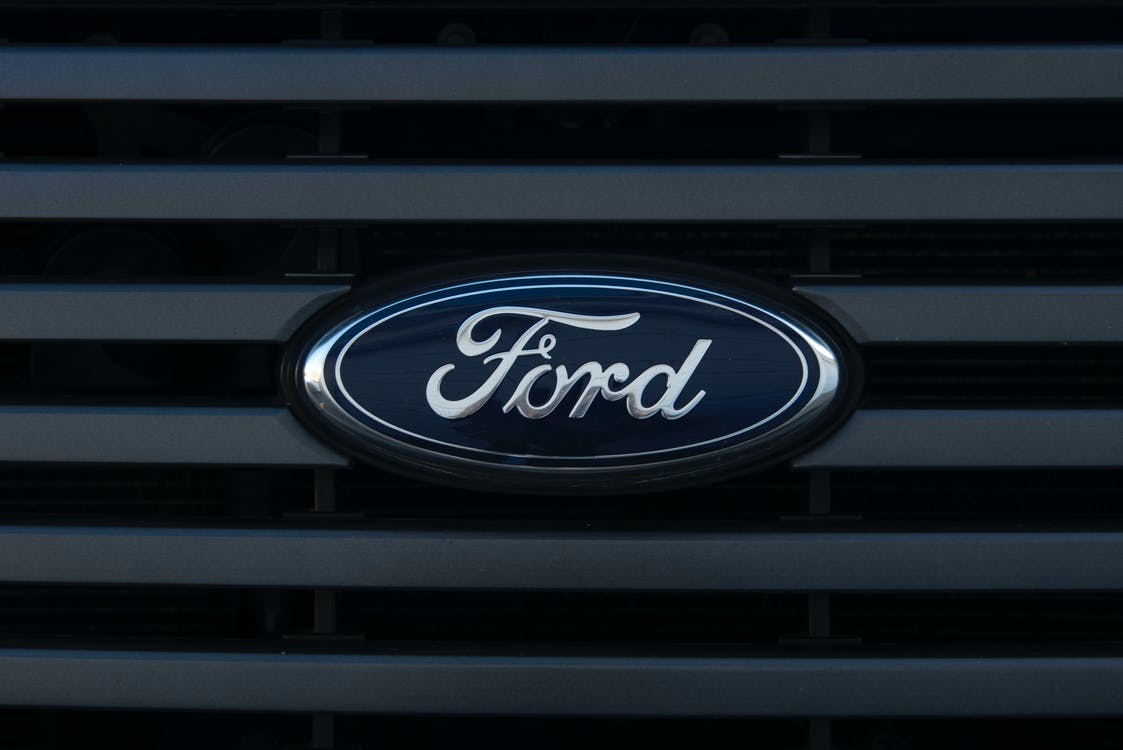 Ford Recalls Expedition And Lincoln Navigator Over Fire Risk 