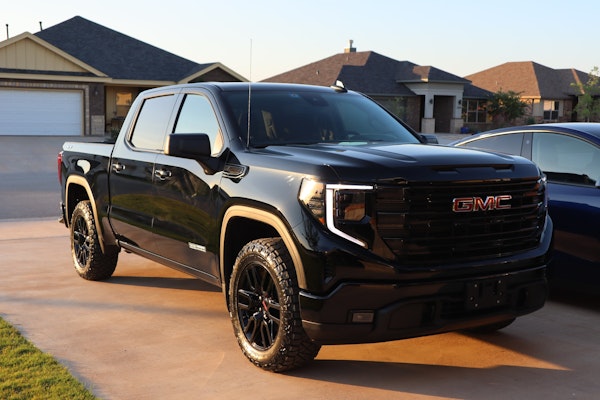 Texas Police Bust Auto Theft Ring That Stole $2.5M in Trucks in One Month