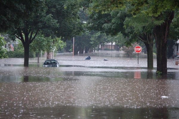 GAO Recommends FEMA Utilize Compliance Data, Update Floodplain Maps