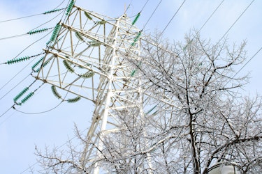 Ice Storm Strains US Power Grids as Blackout Risks Rise From Texas to New England - Insurance Claims News Article