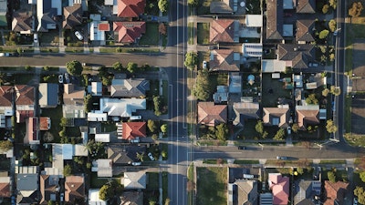 Mississippi Launches $10K Roof Grant Program to Cut Storm Losses - Insurance Claims News Article