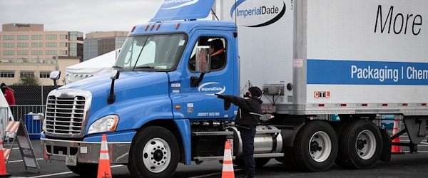 Investigation Launched into Unexpected Braking Issues in Freightliner Trucks (AP News)