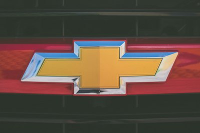 GM Hood Latches, Ford Rearview Cameras, Rivian Seat Belts Subjects of Recalls - Insurance Claims News Article