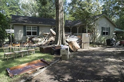 The Federal Government Sells Flood-Prone Homes To Often Unsuspecting Buyers - Insurance Claims News Article