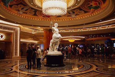 Lawsuits Target MGM and Caesars Casinos Over Cyberattacks (KLAS )