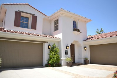 Where Home Insurance Still Costs Under $1,200 a Year - Insurance Claims News Article