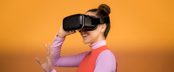 How Real-Life Sensations in Virtual Reality Could Deepen the Experience (Lifewire)