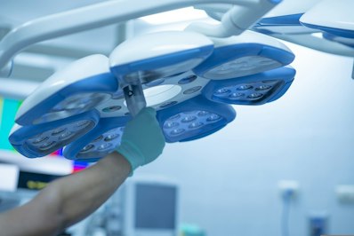 Former NFL RB Awarded $28.5M in Medical Malpractice Case - Insurance Claims News Article