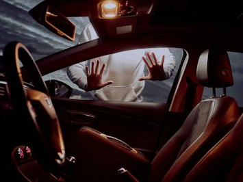 2.2 Million Vehicles Face Theft Risk from Dealer-Installed Anti-Theft Device Vulnerability - Insurance Claims News Article