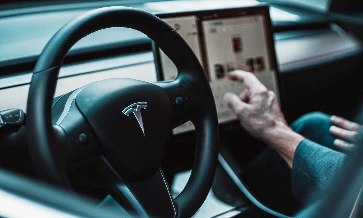 NHTSA To Study Tesla Crash That Killed 3 In Newport Beach