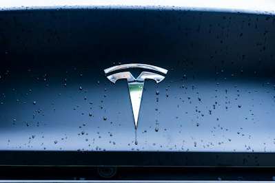 Tesla’s Recall Underscores the Growing Importance of Specialty Insurance in Auto Industry - Insurance Claims News Article