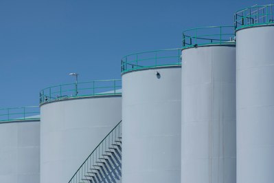 California Chemical Tank Emergency Leaves 16,000 Displaced After Explosion Threat Eases - Insurance Claims News Article