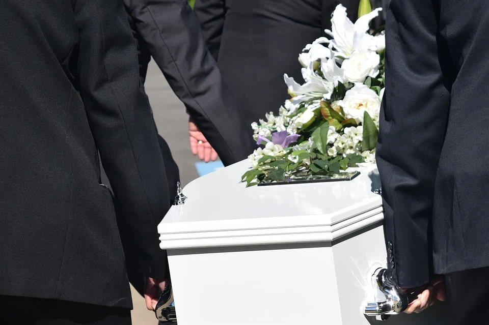 What Happens When Employees Die On The Job? - Insurance Claims News Article