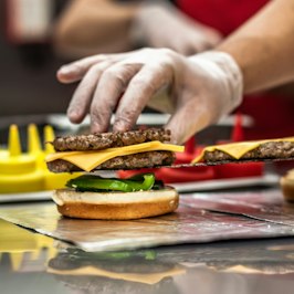 Burger King Faces Federal Court over Whopper Size Misrepresentation Claims - Insurance Claims News Article