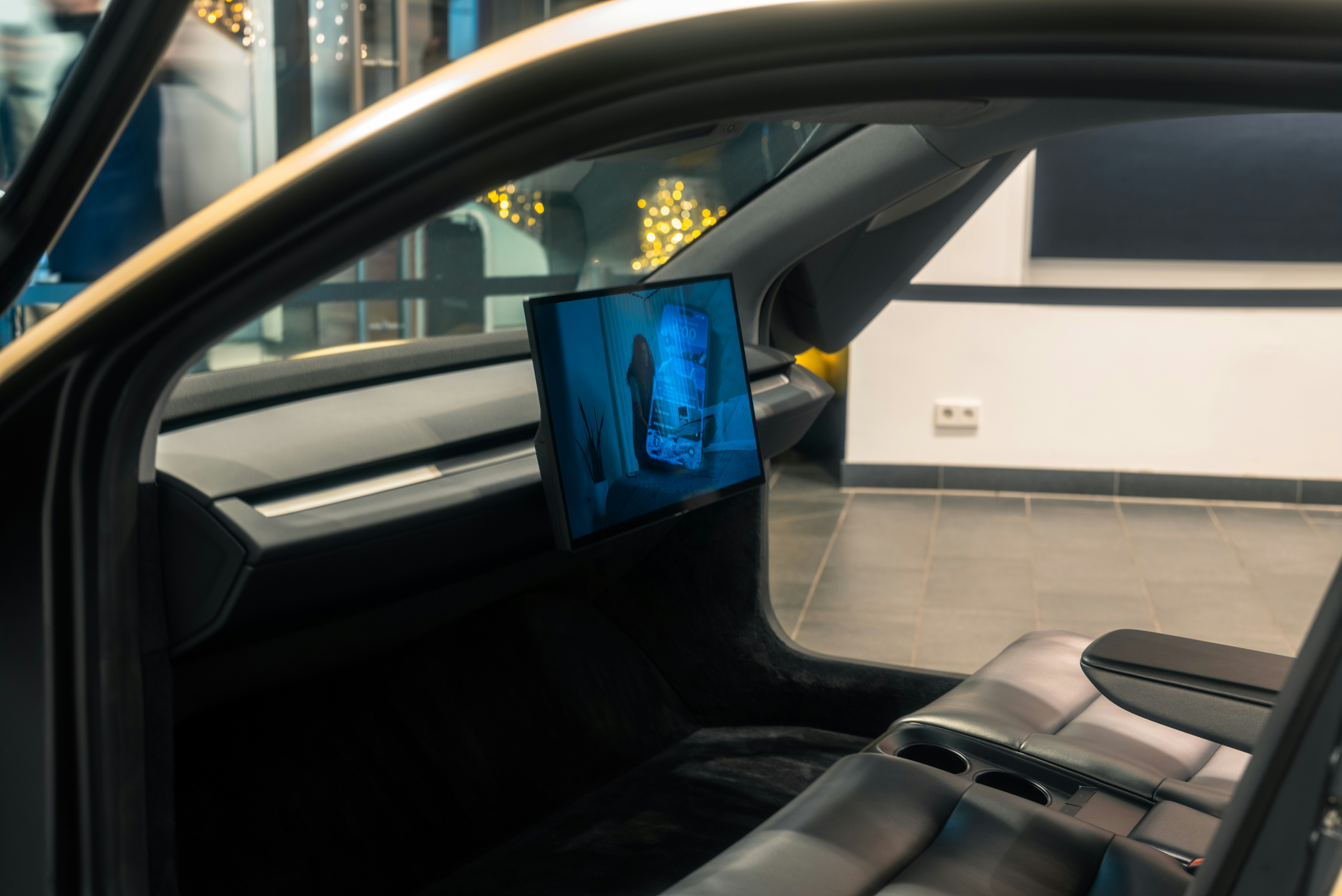 How Robotaxis Are Reshaping the Future of Auto Insurance