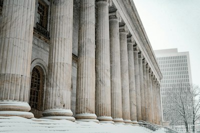 Ambiguous Policy Language Keeps COVID-19 BI Lawsuit In Court - Insurance Claims News Article