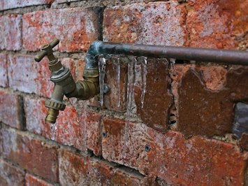 Frozen Pipes Drive $628 Million in State Farm Water Damage Losses - Insurance Claims News Article