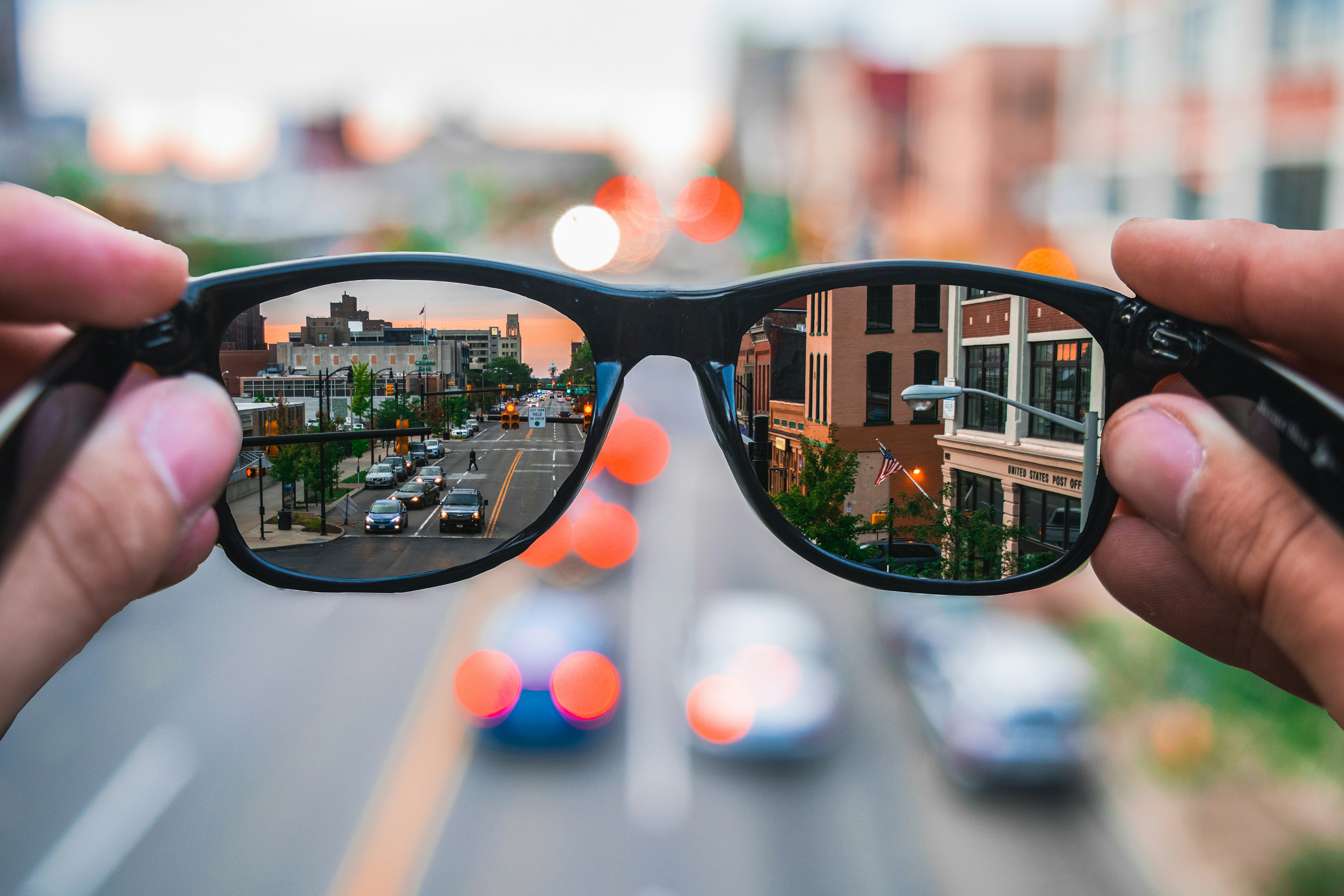 Meta Smart Glasses Lawsuit Tests Privacy, Product Liability and AI Coverage